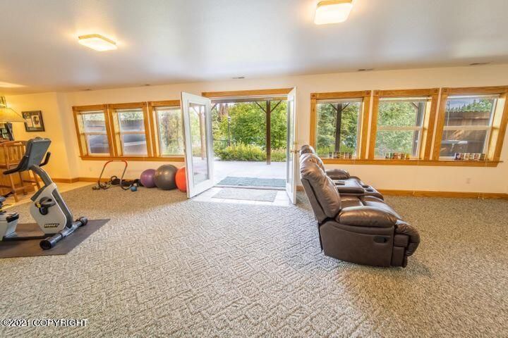 37720 Sara St, Soldotna, AK 99669